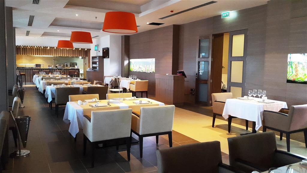 Royal Tulip Skikda Filfila Restaurant photo